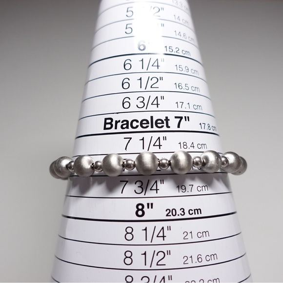 KA 1772 Sterling Silver 925 Matte Silver Beaded
Bracelet Dainty Delicate - Picture 5 of 5